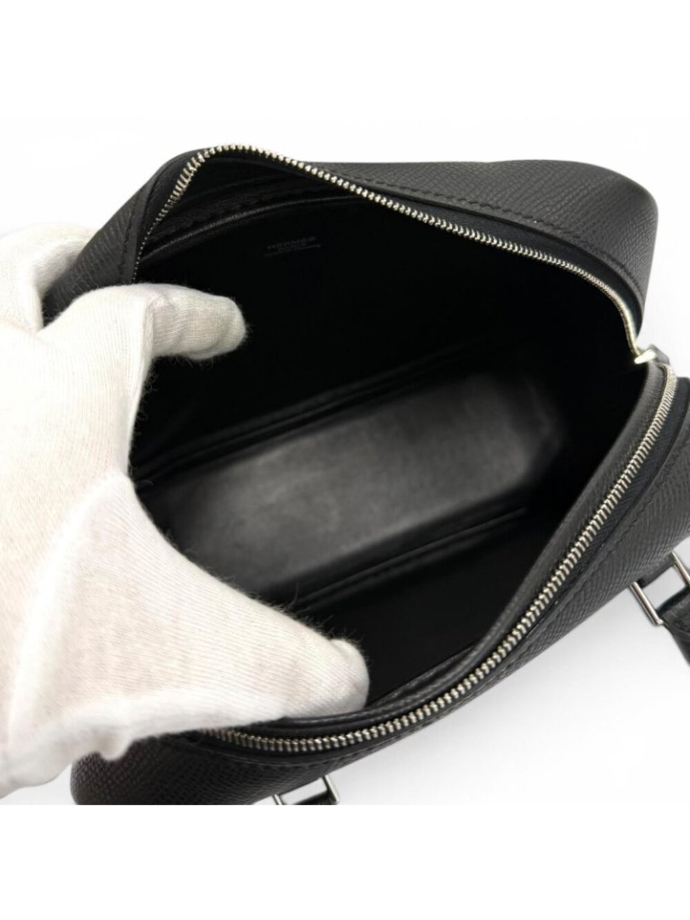 Hermes Plume Mini 20 Black Veau Epsom Silver Logo Zip Handbag - Picture 5 of 11
